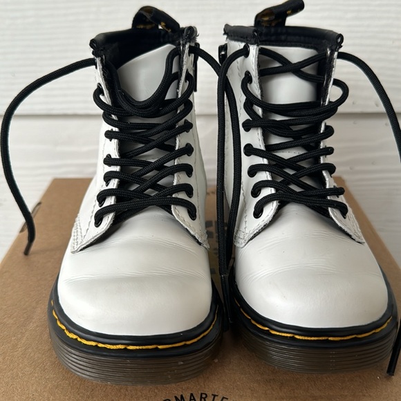 Toddler 1460 Dr. Martens boots - Picture 2 of 7